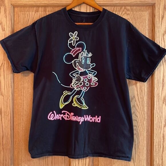 DISNEY Walt Disney World Neon Minnie Mouse Tee - Picture 4 of 9